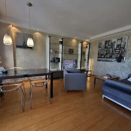 Apartment Business & Travel